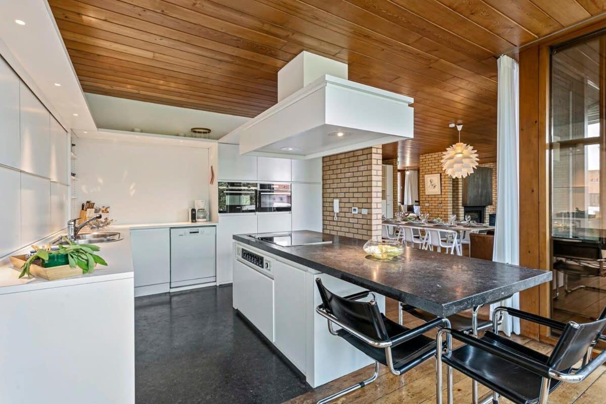 Eighties Modernist Design House With Garden Near The Beach Остенде Екстер'єр фото
